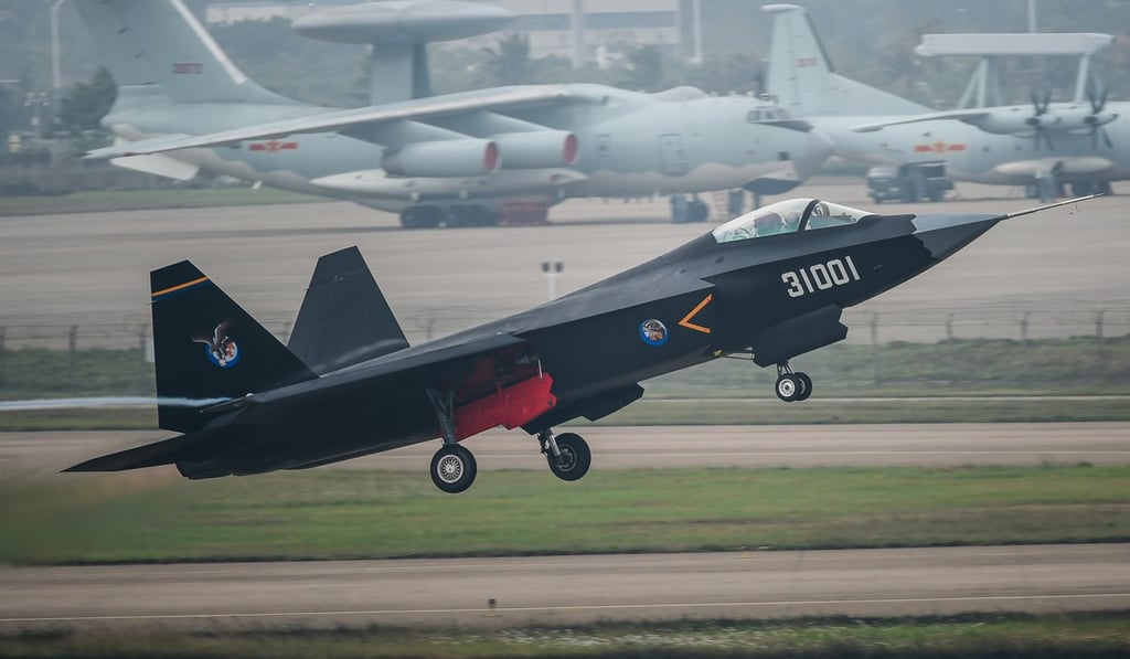 The FC-31 is in the running to become China’s aircraft carrier jet of choice. Photo: Xinhua The FC-31 is in the running to become China’s aircraft carrier jet of choice. Photo: Xinhua