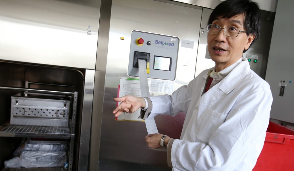Leading microbiologist Yuen Kwok-yung was among signatories calling for an independent inquiry into recent clashes. Photo: David Wong