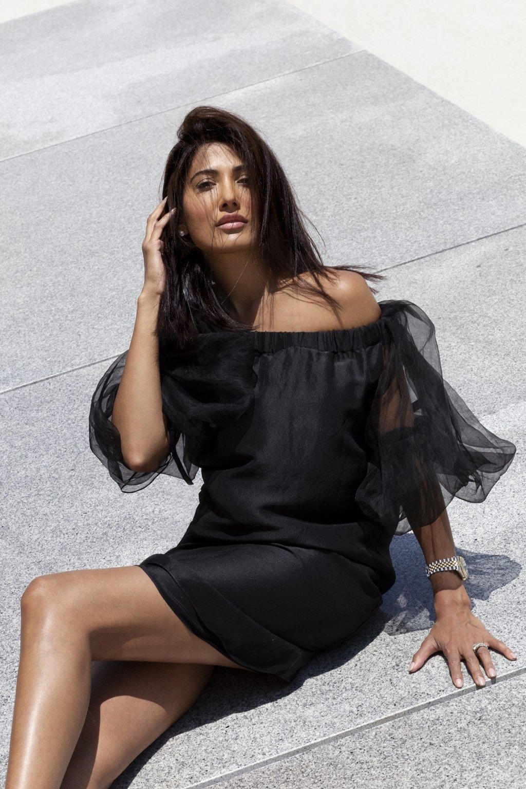 Chicago-based designer Azeeza Khan has fans including J-Lo, Beyoncé and Sarah Jessica Parker, but dressing Barbra Streisand is a high point in her career.