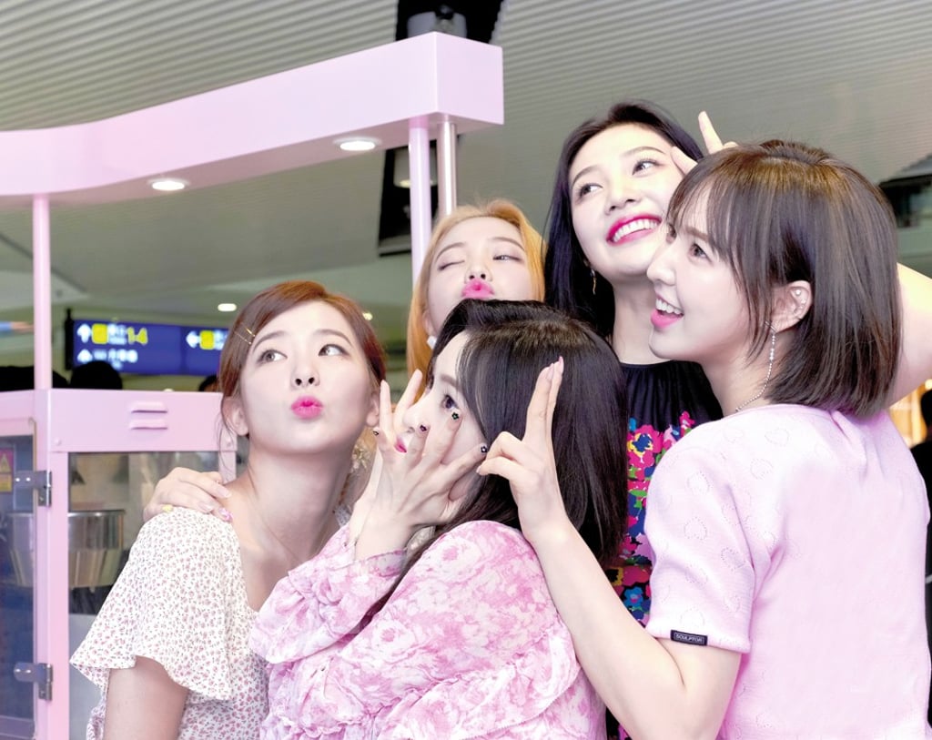 K-pop girl group Red Velvet celebrates the first anniversary of the opening of The Shilla Duty Free’s Beauty & You shop at Hong Kong International Airport.