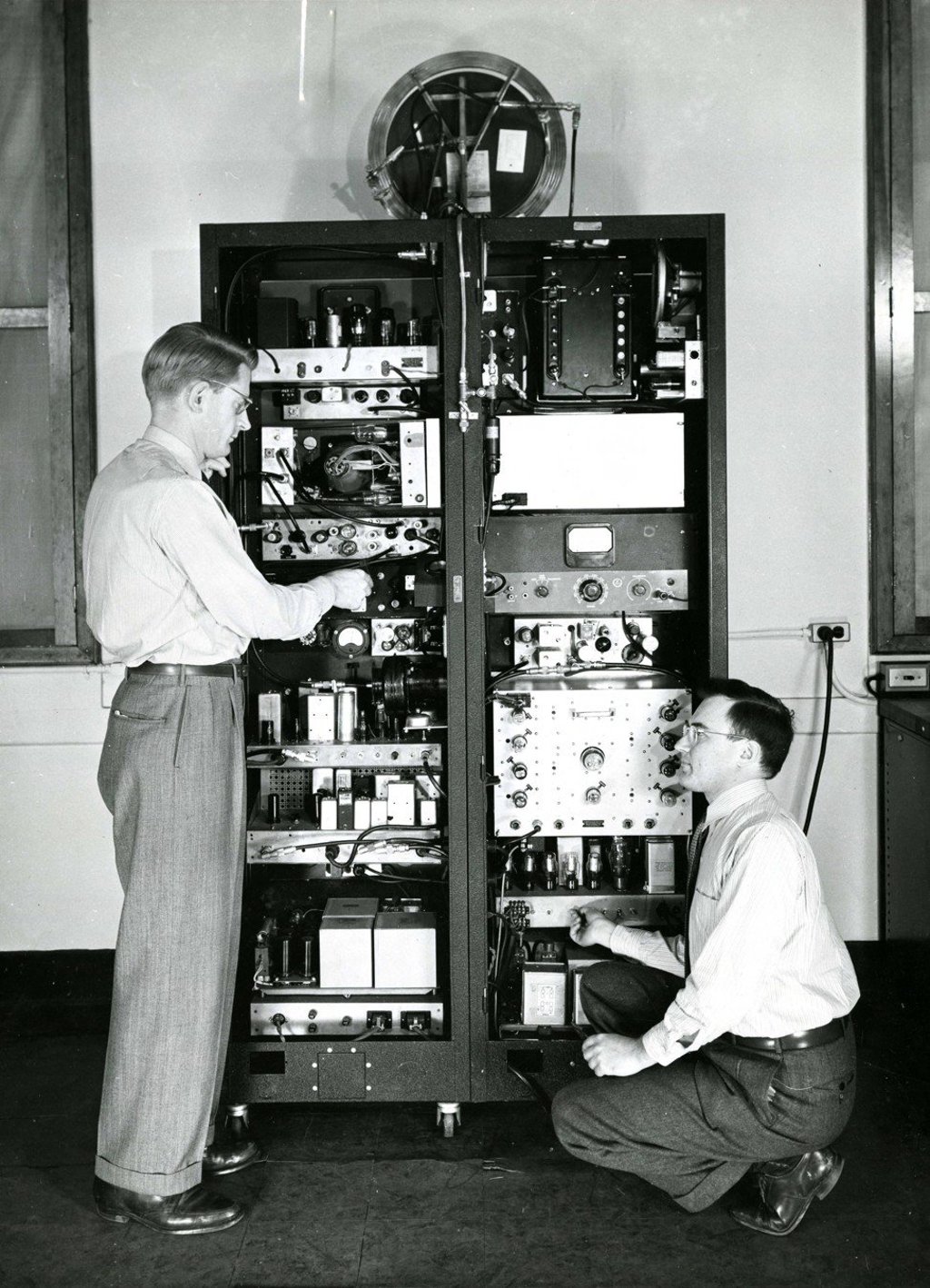 The first atomic clock, in which a maser was used as a timekeeping device. Photo: Alamy The first atomic clock, in which a maser was used as a timekeeping device. Photo: Alamy
