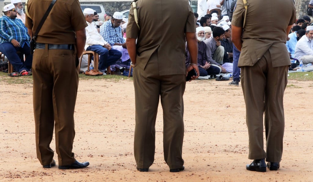 Sri Lankan soldiers provide security during recent Eid al-Adha prayers. Photo: EPA-EFE Sri Lankan soldiers provide security during recent Eid al-Adha prayers. Photo: EPA-EFE