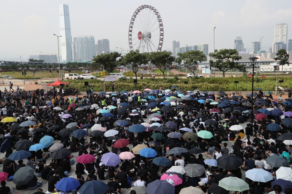 Hong Kong’s secondary school students during a 22 August 2019 rally in Central, with the AIA-sponsored Hong Kong Observation Wheel in the background. Photo: SCMP/Winson Wong