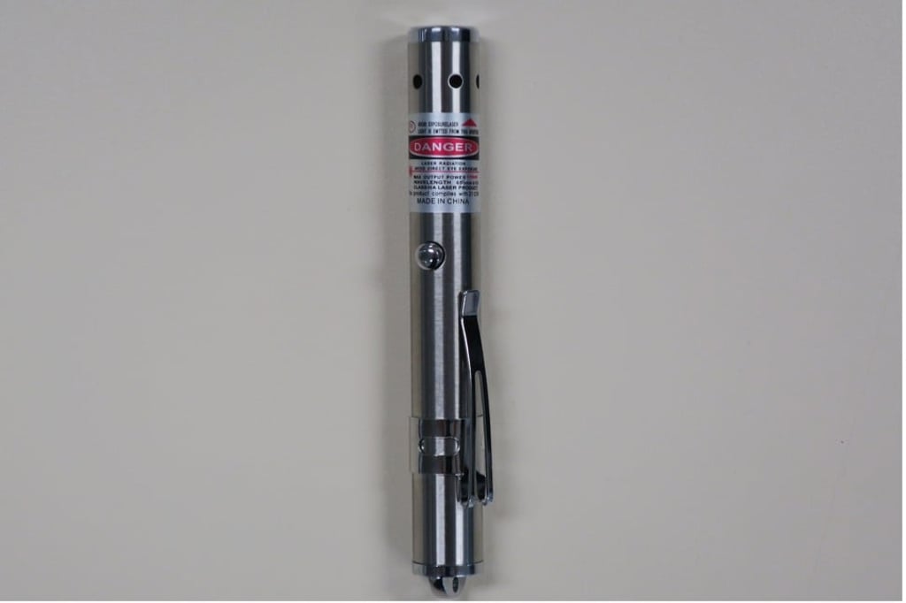 The model of laser pointer seized by customs. Photo: Handout The model of laser pointer seized by customs. Photo: Handout