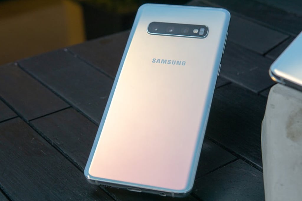 9 reasons to choose Samsung s Galaxy S10 rather than the new Galaxy Note 10 South China Morning Post