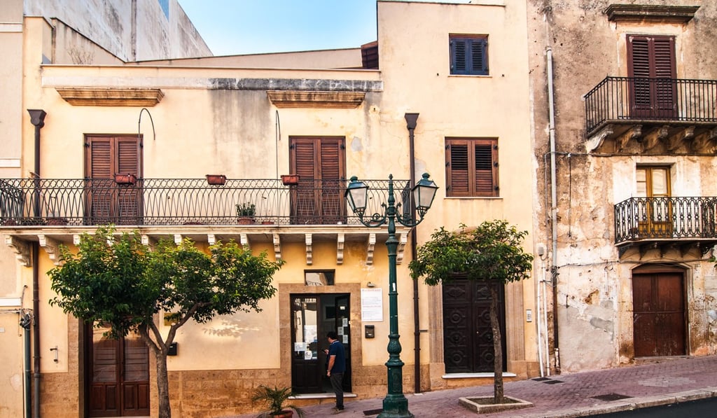 A building in Sambuca, Sicily. Photo: Alamy