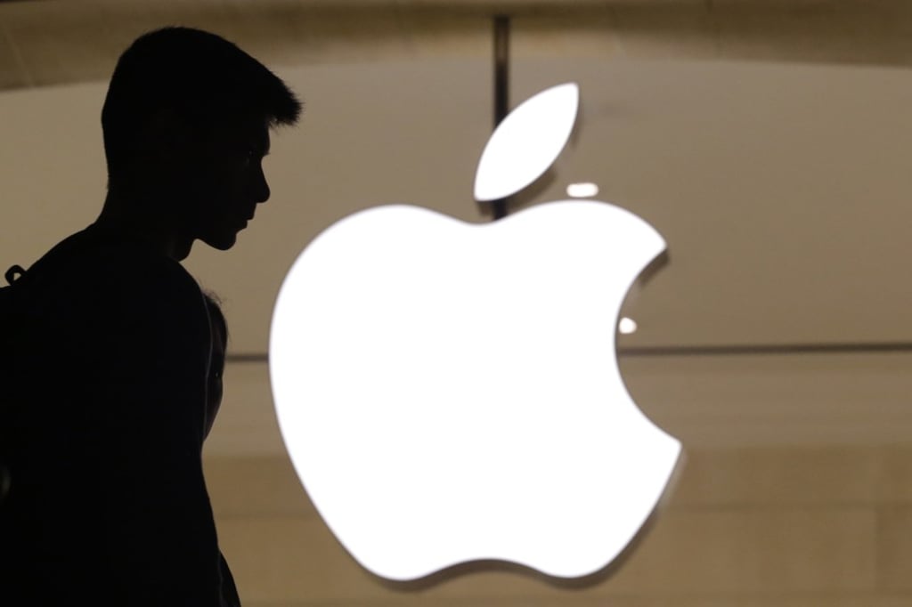 Apple told the Chicago Tribune that its testing at the RF Exposure Lab was inaccurate compared to the Apple’s own testing. Photo: AP