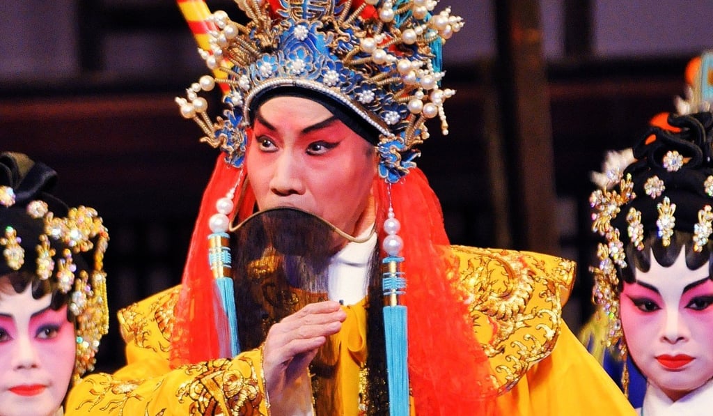 Cantonese opera veteran Sun Kim-long (centre), who helped to preserve the Chinese opera, The Imperial Emperor of Heaven Holding Court, will play the role of the Jade Emperor in the three Hong Kong productions in November.