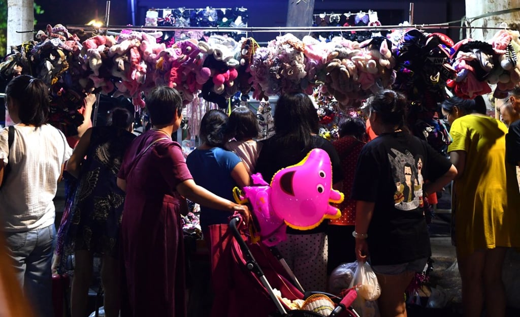 The State Council, China’s cabinet, reinforced the concept earlier this week, calling on all urban areas to step up their efforts to promote night-time businesses as one of 20 measures outlined to boost national consumption. Photo: Xinhua