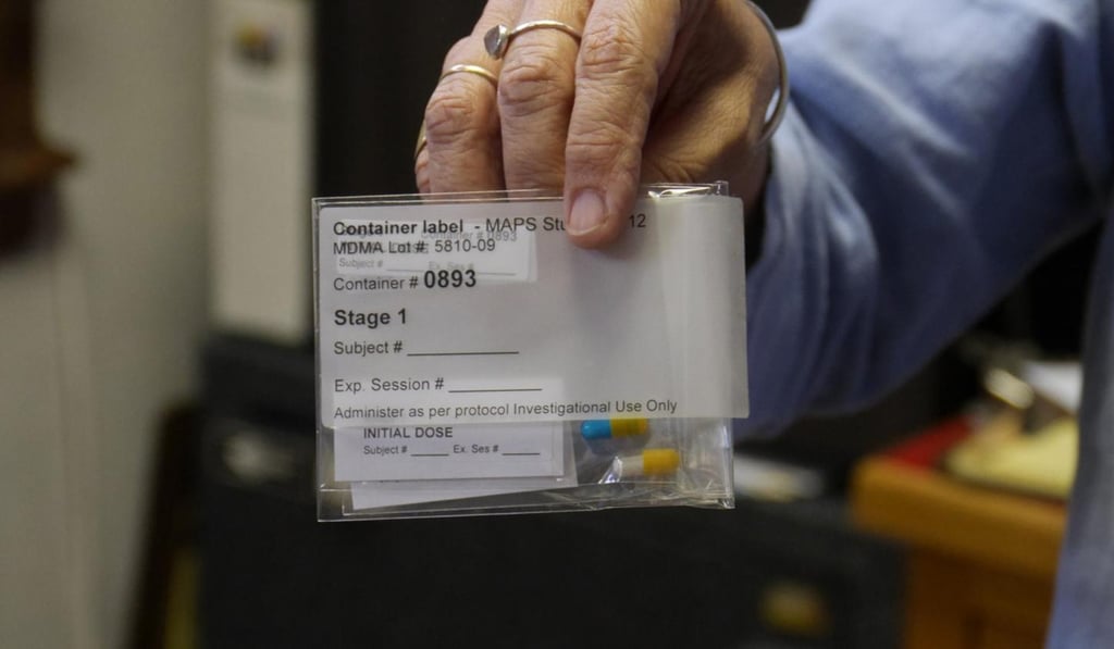 The treatment begins with patients swallowing a calibrated dose of MDMA in pill form. Photo: Multidisciplinary Association for Psychedelic Studies/TNS The treatment begins with patients swallowing a calibrated dose of MDMA in pill form. Photo: Multidisciplinary Association for Psychedelic Studies/TNS