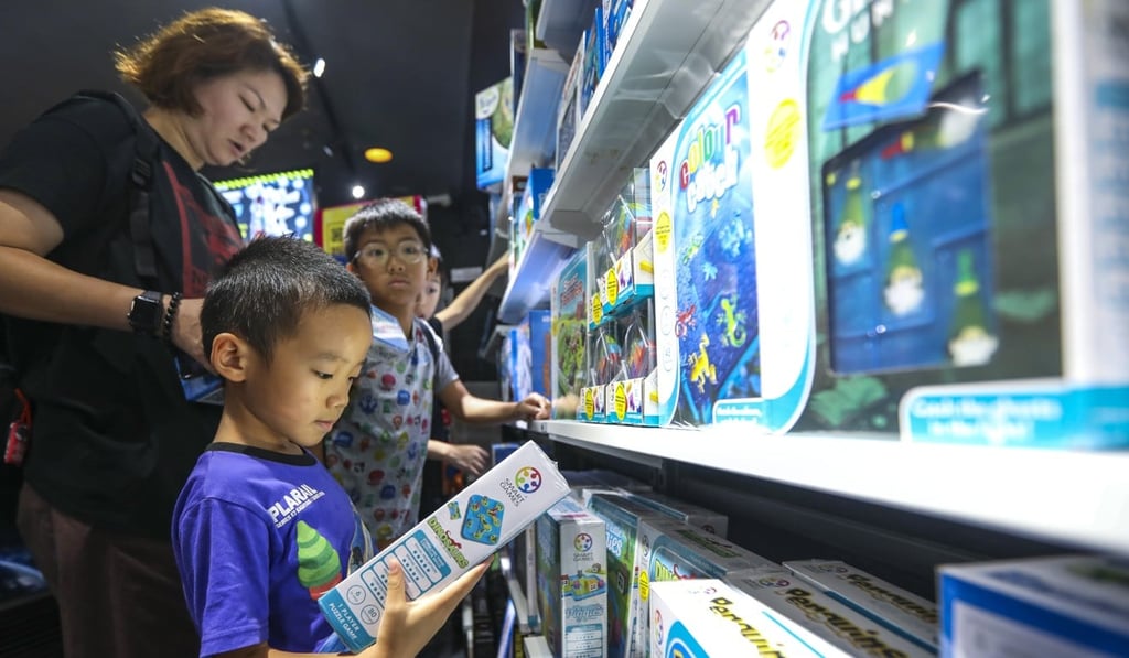 Parents hope the new owner will also come up with science-related products in the store instead of opening just another bookshop. Photo: Xiaomei Chen