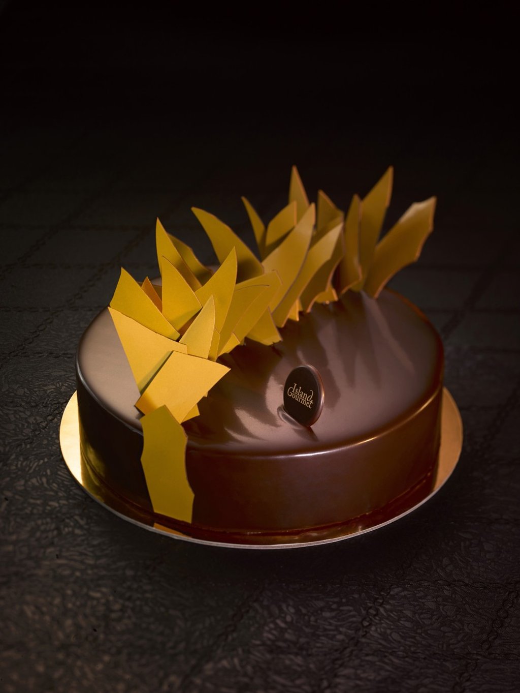 Island Gourmet chef Alain Guillet’s signature frou frou cake