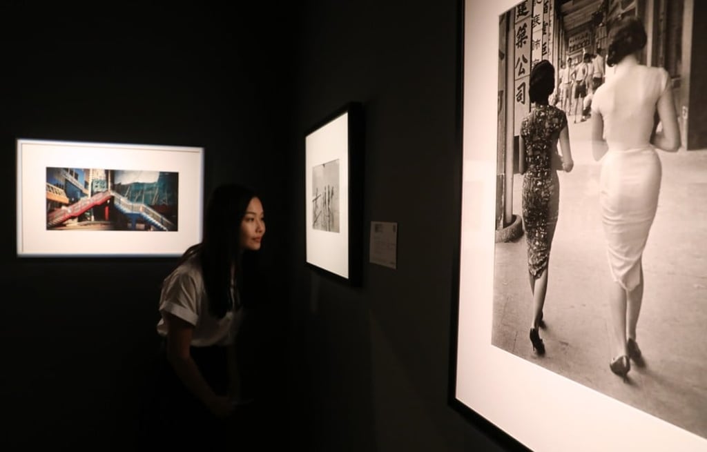 Sotheby’s Hong Kong Gallery’s June exhibition Hong Kong Past and Present, From Two Generations of Photographers. Photo: K.Y. Cheng