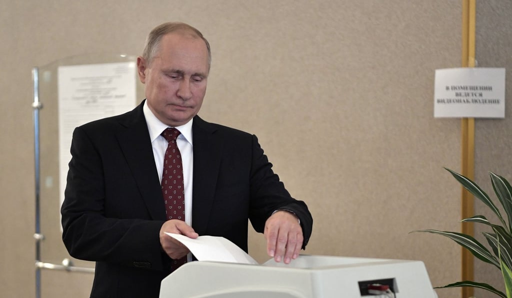 Russian President Vladimir Putin casts his vote at a polling station in Moscow. Photo: EPA-EFE Russian President Vladimir Putin casts his vote at a polling station in Moscow. Photo: EPA-EFE
