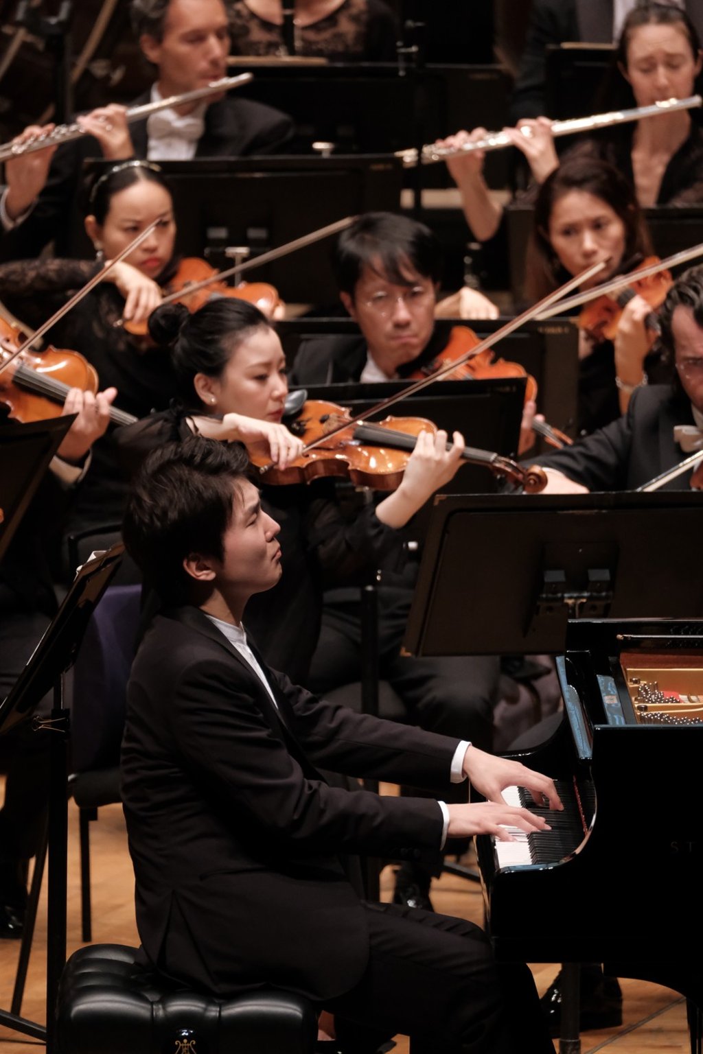 Seong-Jin Cho showed his technical prowess and powers of expression in Rachmaninov’s Piano Concerto No. 2. Photo: Ka Lam/Hong Kong Philharmonic Orchestra.