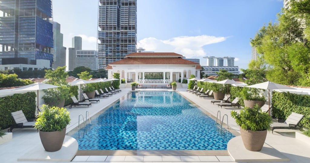 The swimming pool. Photo: Raffles Hotel