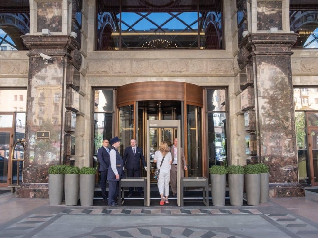 Review | Trump allegedly had an infamous stay here: what's the