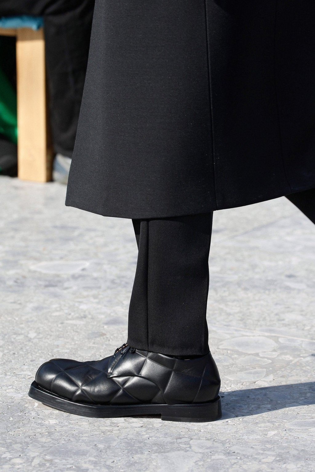 Shoes also made a big impression at Bottega Veneta’s Fall 2019 collection. Shoes also made a big impression at Bottega Veneta’s Fall 2019 collection.