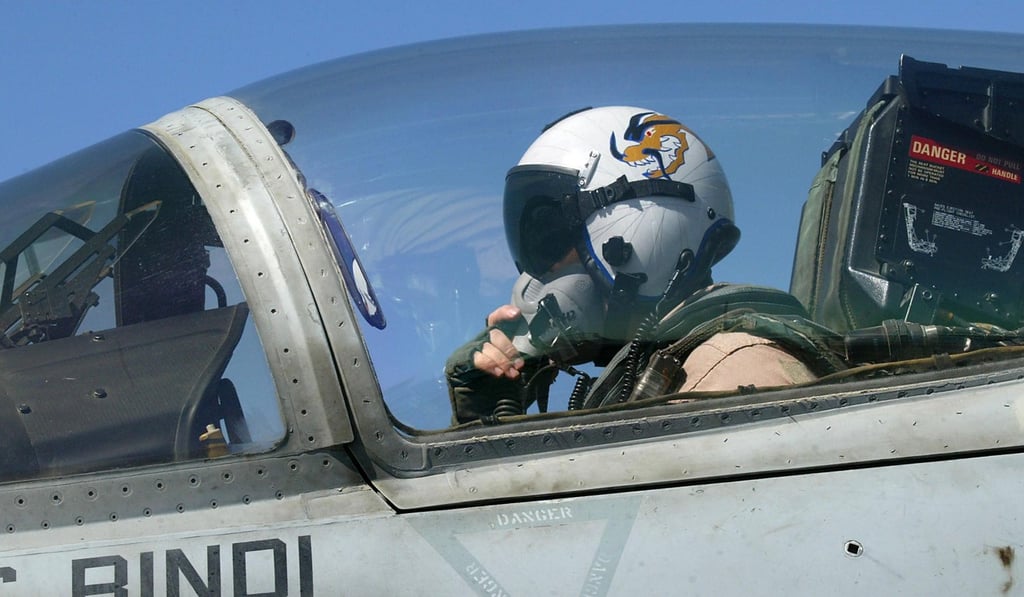 The US Navy is drafting new guidelines for pilots to report encounters with ‘unidentified aircraft’.