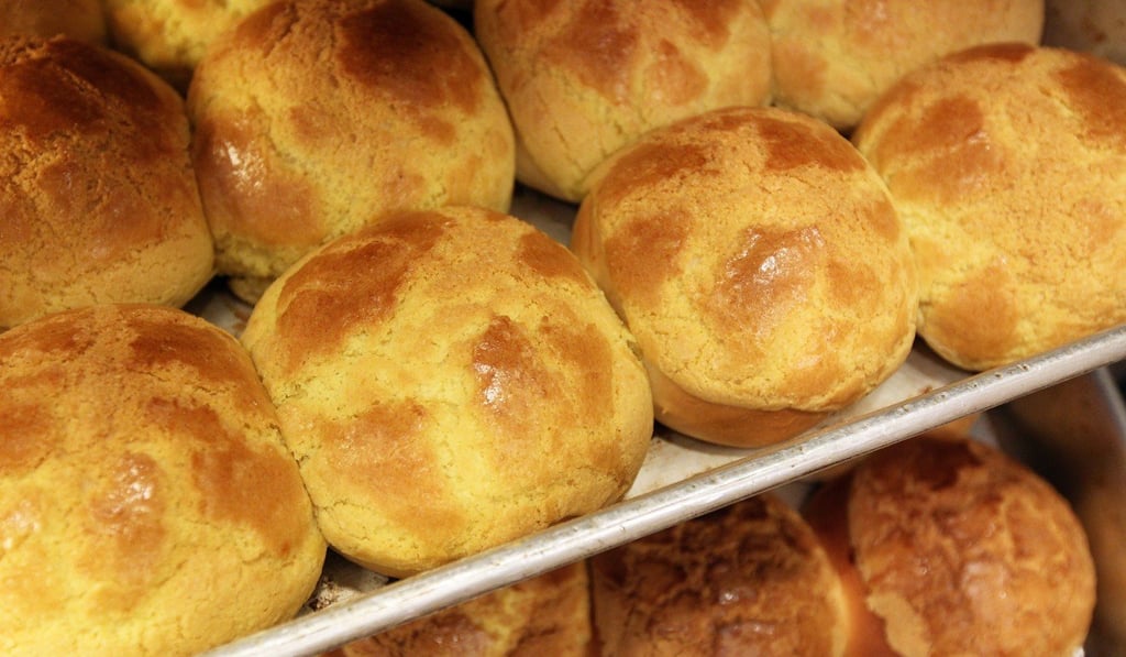 Pineapple bun at Kam Wah Cafe. Photo: K.Y. Cheng