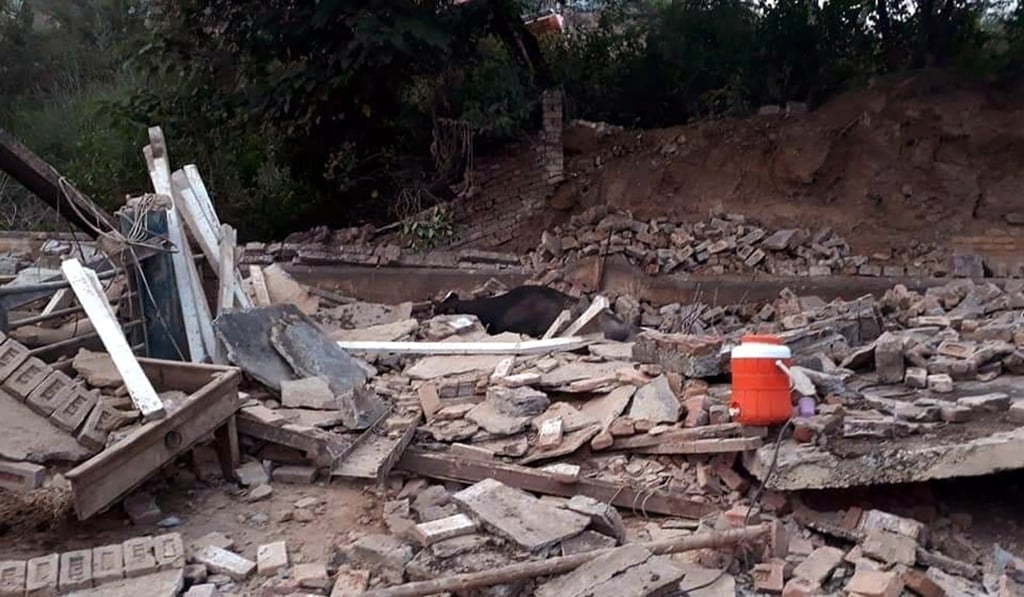 Debris from a collapsed building after an earthquake in Mirpur, Pakistan. Photo: EPA-EFE