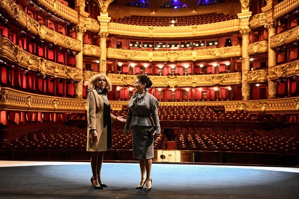 French President Emmanuel Macron’s wife, Brigitte Macron (left), and Chinese president Xi Jinping’s wife, Peng Liyuan, at the Palais Garnier opera house in Paris in March. Photo: AFP