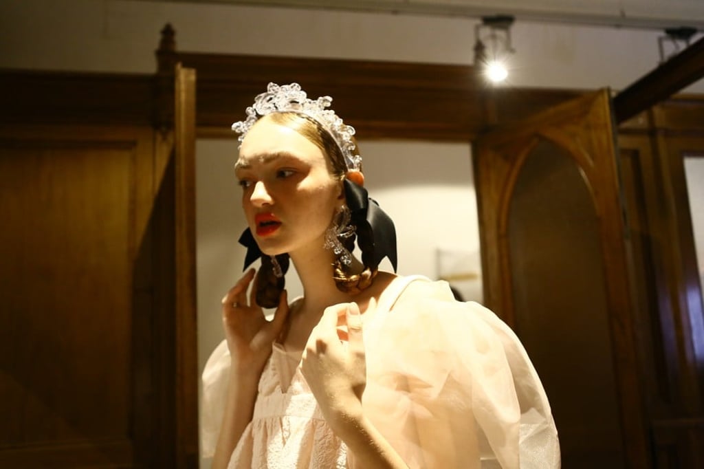 Shushu/Tong backstage