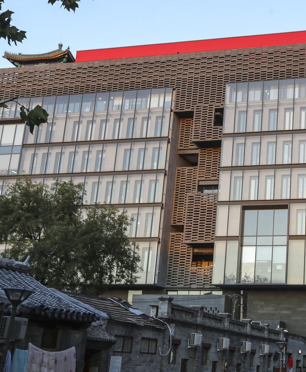 The exterior of Beijing’s Longfu Temple. Photo: Simon Song