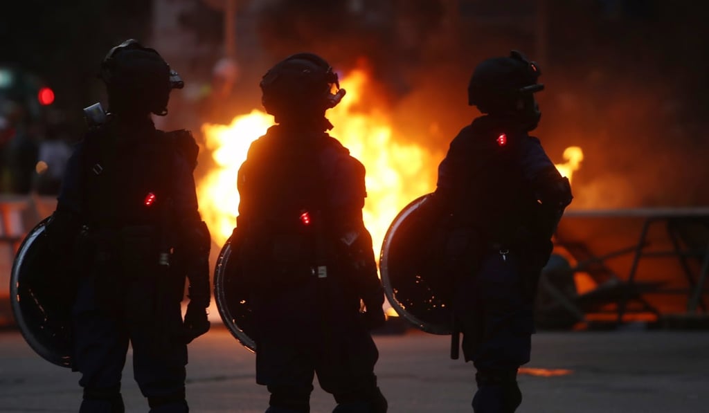 Anti-riot police in Prince Edward. Photo: Winson Wong