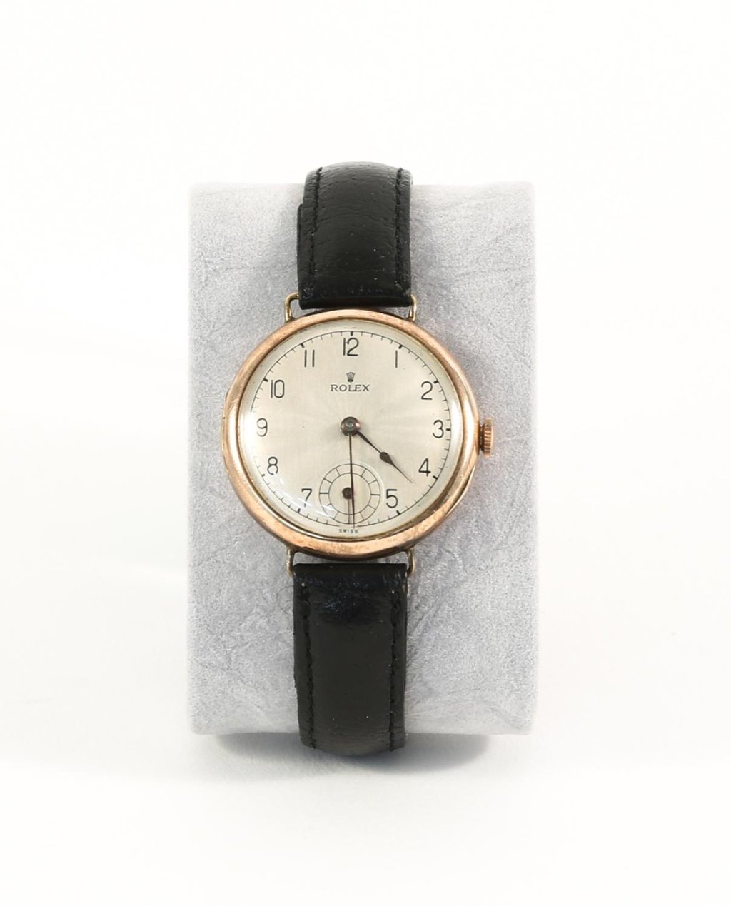 A vintage Rolex may have been previously owned by Bourdain’s father. A vintage Rolex may have been previously owned by Bourdain’s father.