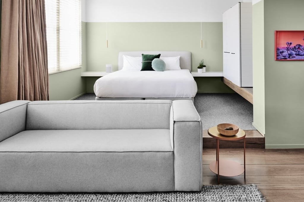 Cool greens and natural materials evoke a beachy feel befitting the property’s locale. Photo: Tom Blachford Cool greens and natural materials evoke a beachy feel befitting the property’s locale. Photo: Tom Blachford