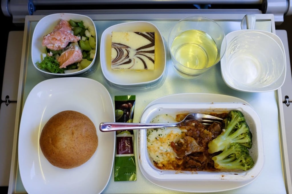 A meal on an international Korean Air flight. Photo: Alamy A meal on an international Korean Air flight. Photo: Alamy