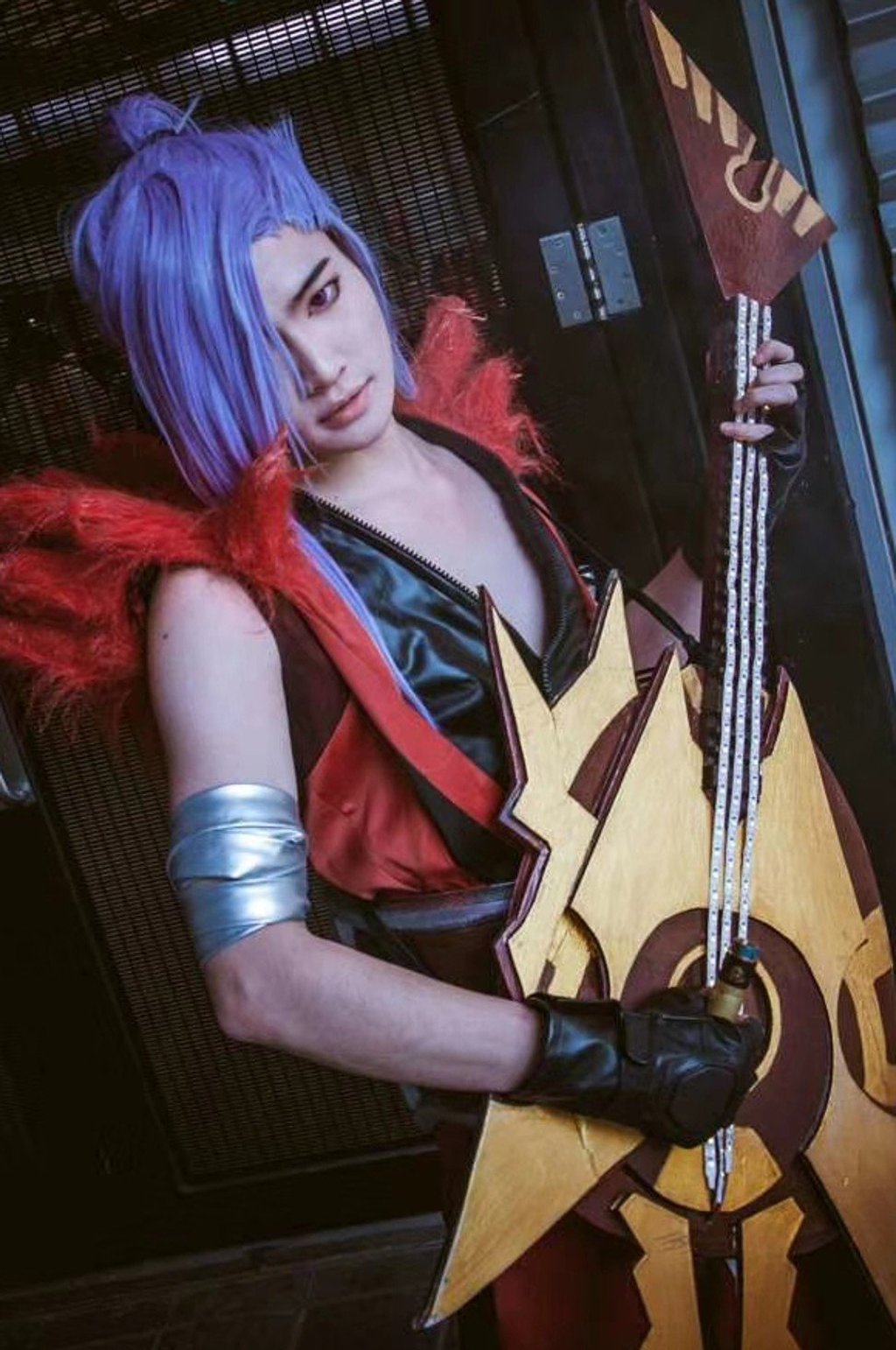 A Chinese coser dressed as the character Gao Jian Li from game Wangzhe Rongyao. A Chinese coser dressed as the character Gao Jian Li from game Wangzhe Rongyao.