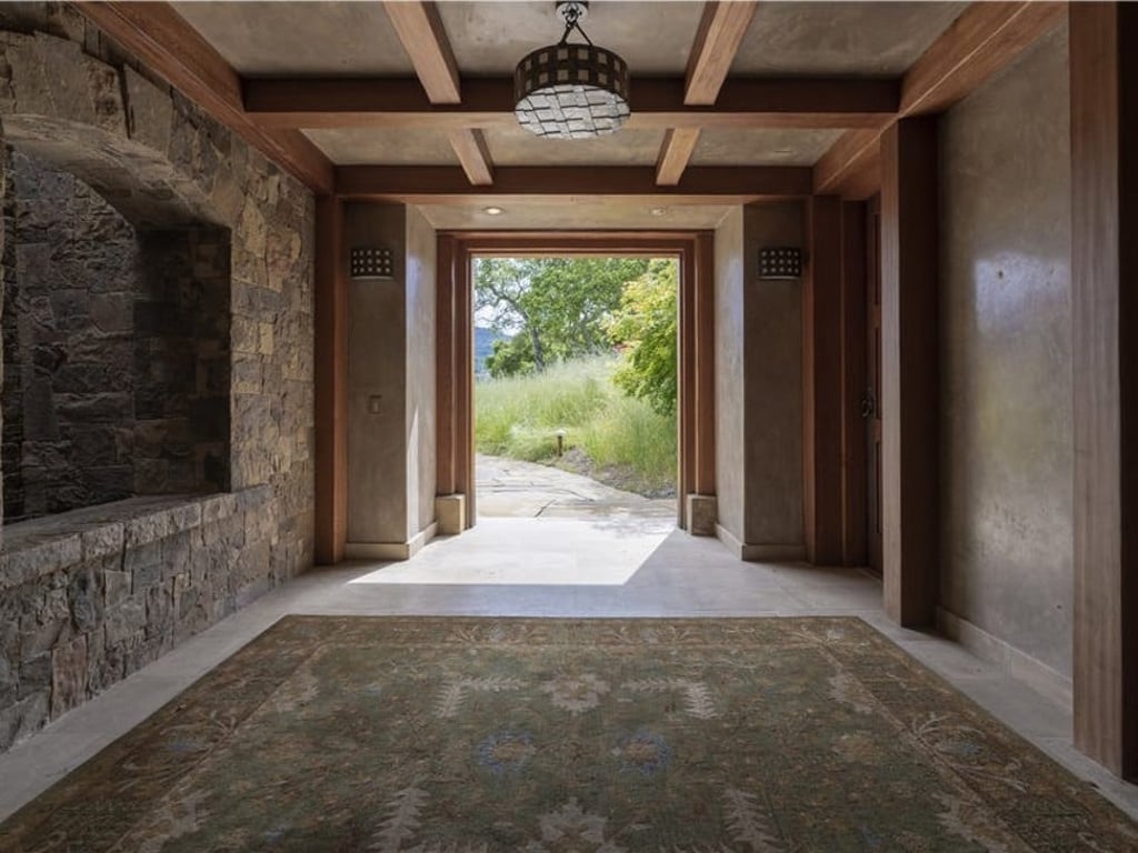 Homeowners and guests enter through an entryway. Homeowners and guests enter through an entryway.