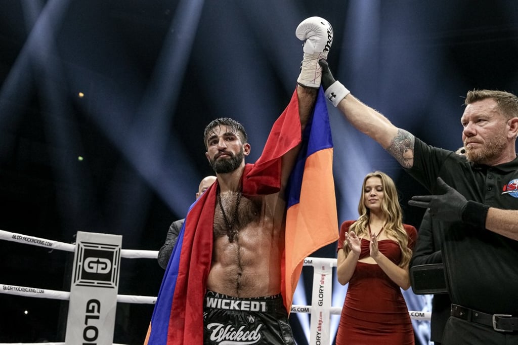 Marat Grigorian gets his arm raised at Glory 69 in Düsseldorf.