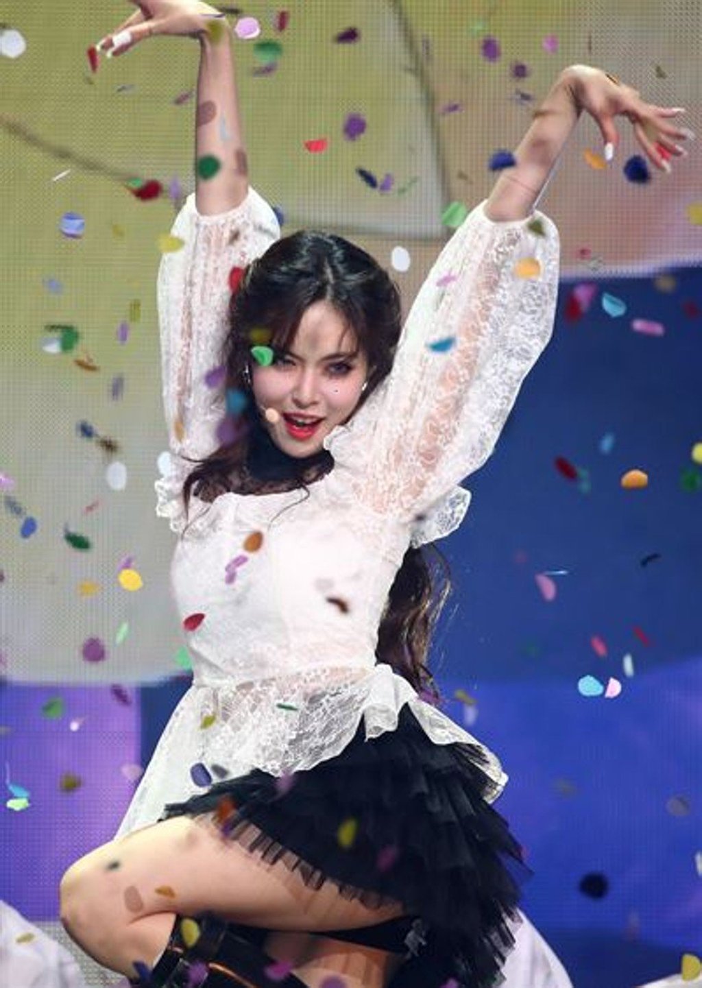 HyunA has made a come back with Flower Shower. Photo: Yonhap HyunA has made a come back with Flower Shower. Photo: Yonhap