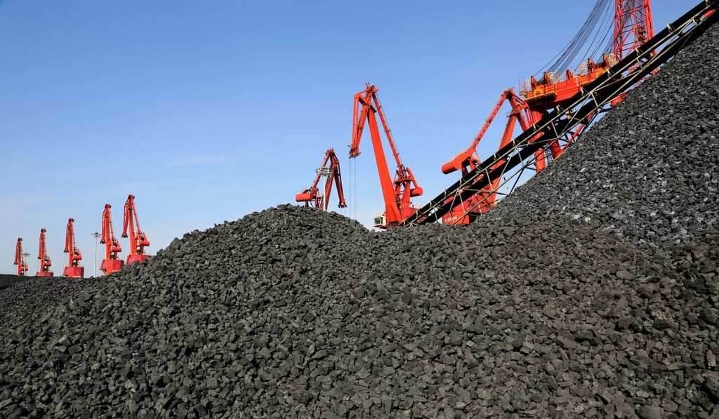 China is likely to hold its coal imports at between 200 million and 300 million tonnes this year. Photo: Reuters