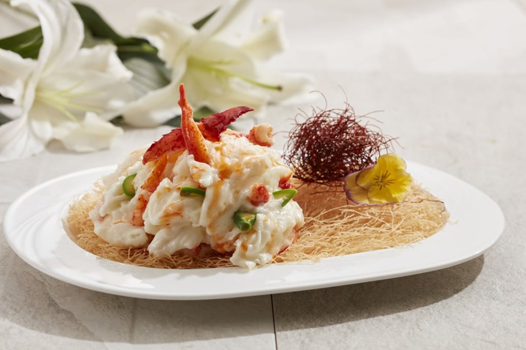 Fried Canadian lobster in fried milk Fried Canadian lobster in fried milk