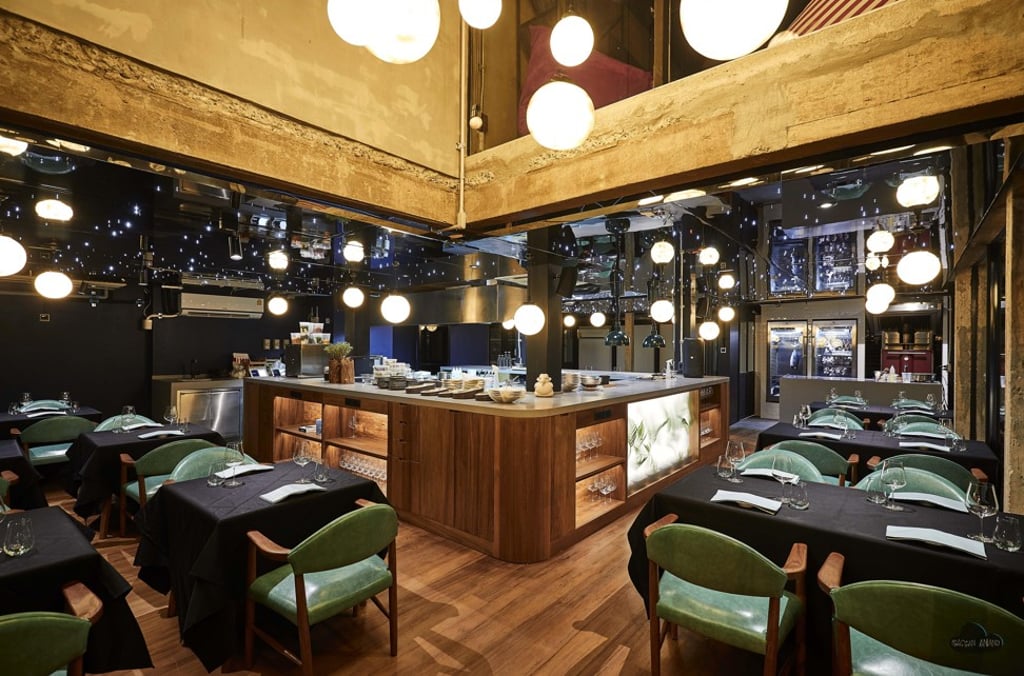 The vibe at Gaggan Anand Restaurant is more relaxed. It’s as if you’re chilling out at your best friend’s man cave. The vibe at Gaggan Anand Restaurant is more relaxed. It’s as if you’re chilling out at your best friend’s man cave.