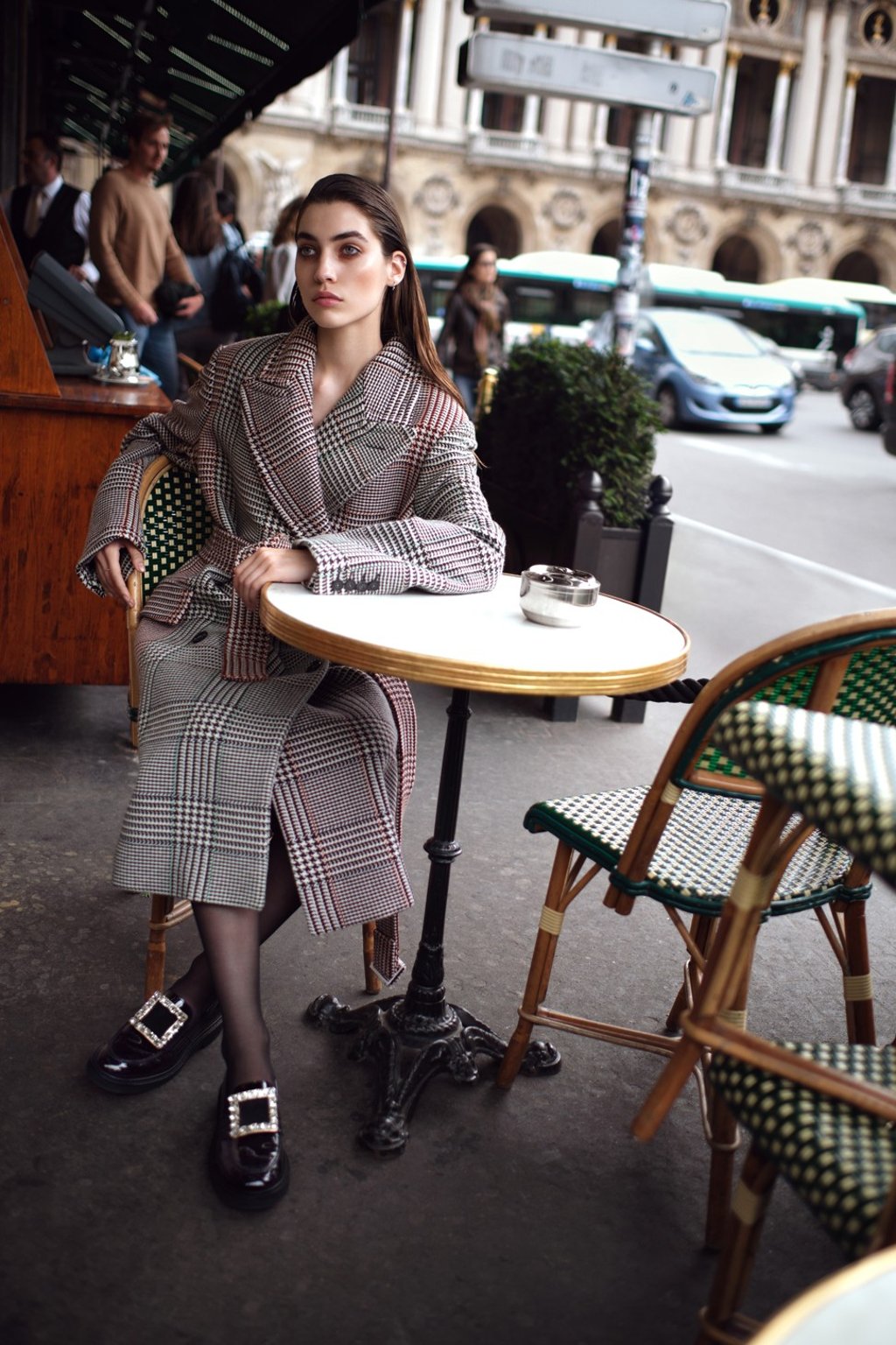 Stella McCartney coat, US$3,679; Falke tights, price on request; Charlotte Chesnais earring, price on request; Roger Vivier shoes, US$1,725 Stella McCartney coat, US$3,679; Falke tights, price on request; Charlotte Chesnais earring, price on request; Roger Vivier shoes, US$1,725