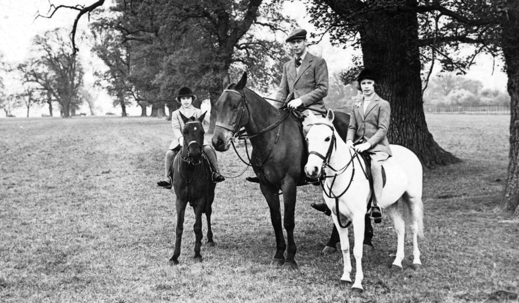 According to newspaper reports, Anthony Blunt performed a secret mission for King George VI in 1945. Photo: SCMP Pictures