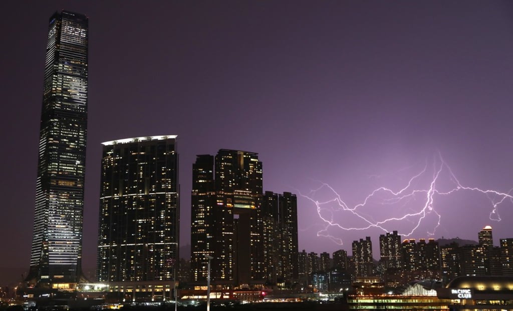Lightning over Tsim Sha Tsui. A record number of lightning strikes was recorded on April 20 this year. Photo: K.Y. Cheng