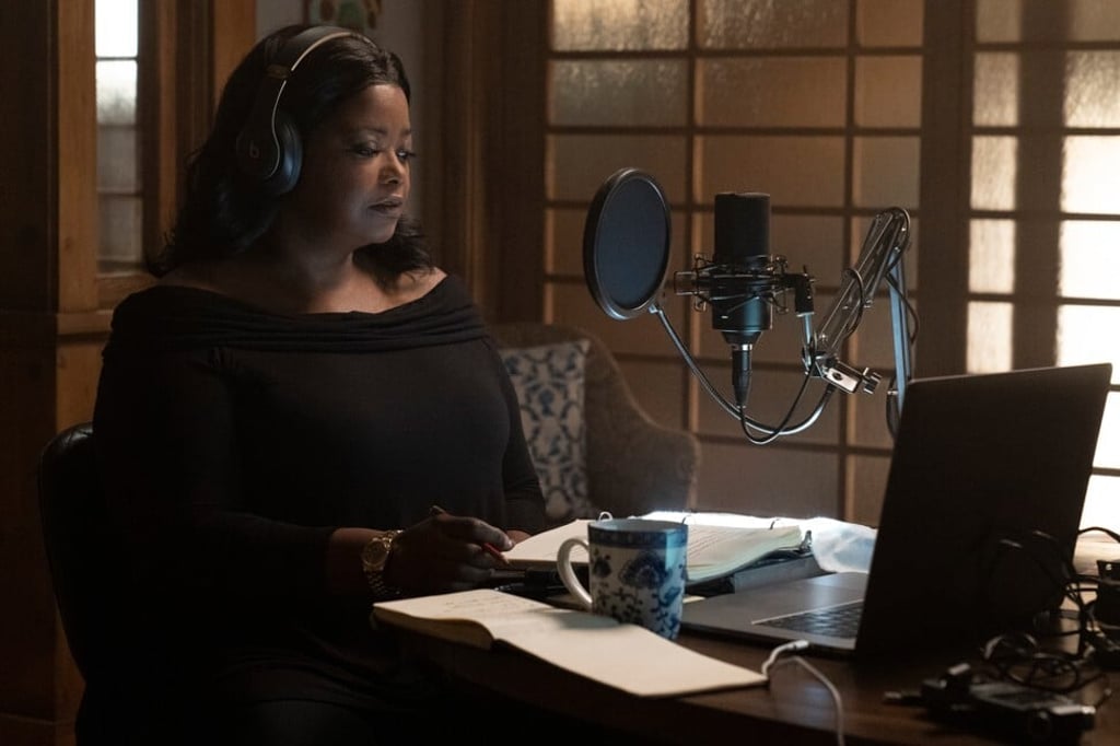 Octavia Spencer plays a journalist who has her own true-crime podcast. Photo: Apple TV+