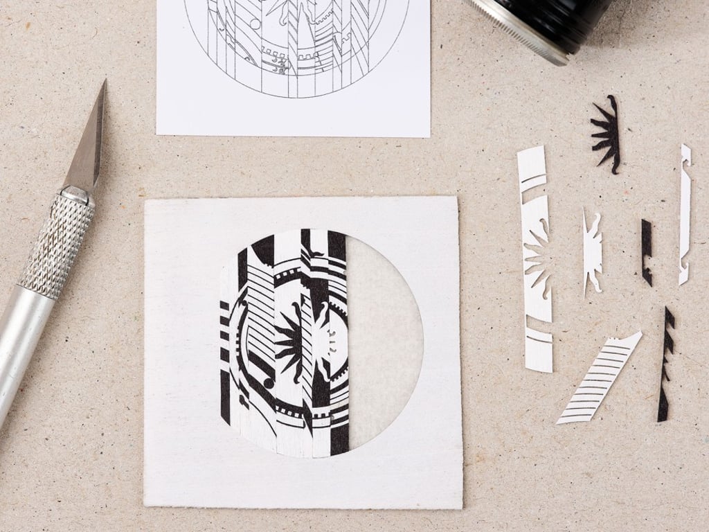 Hermès’ Astrologie Nouvelle silk scarf is back on the dial of the Arceau watch. Photo: Hermès Hermès’ Astrologie Nouvelle silk scarf is back on the dial of the Arceau watch. Photo: Hermès