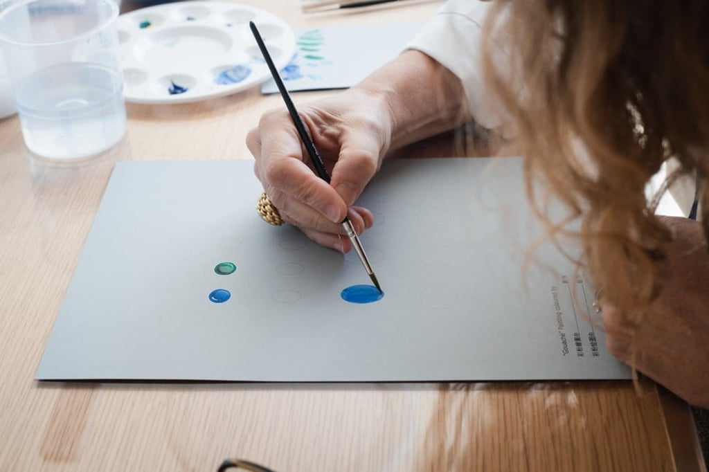 Savoir faire courses at L'Ecole Asia-Pacific cover themes including Trying out the Jeweller's Techniques and From Design to Mock-up.