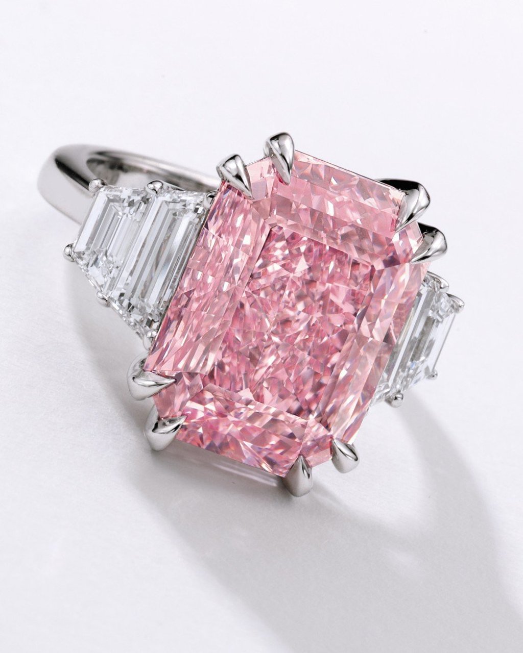 This ‘exquisite 10.64-carat vivid purplish pink diamond’ was sold for just under US$20 million at Sotheby’s Hong Kong October sale. This ‘exquisite 10.64-carat vivid purplish pink diamond’ was sold for just under US$20 million at Sotheby’s Hong Kong October sale.