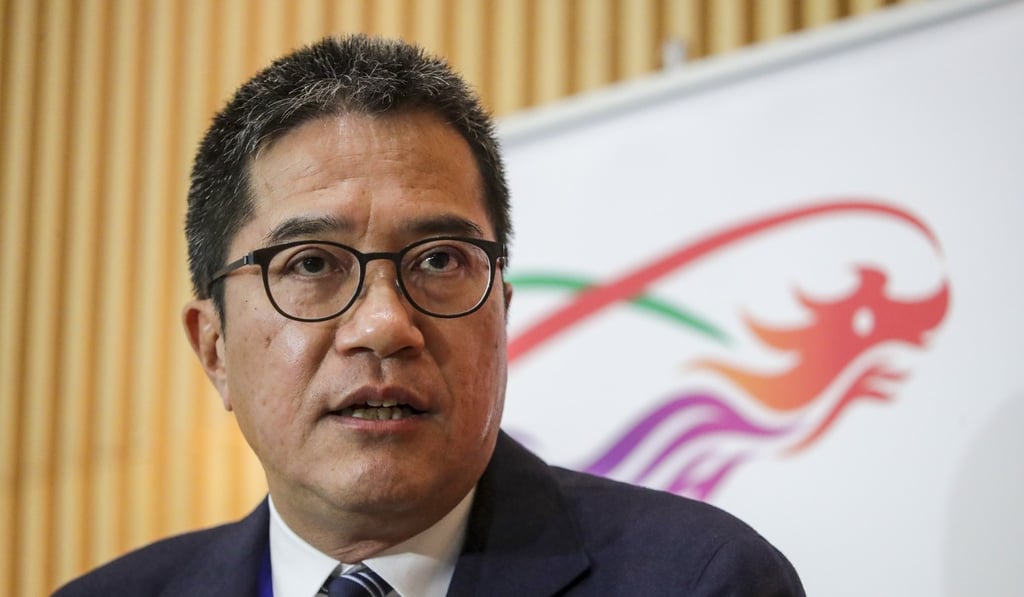 Michael Wong, Secretary for Development, briefs the media on Hong Kong’s land sale programme for January to March 2020. Photo: Edmond So