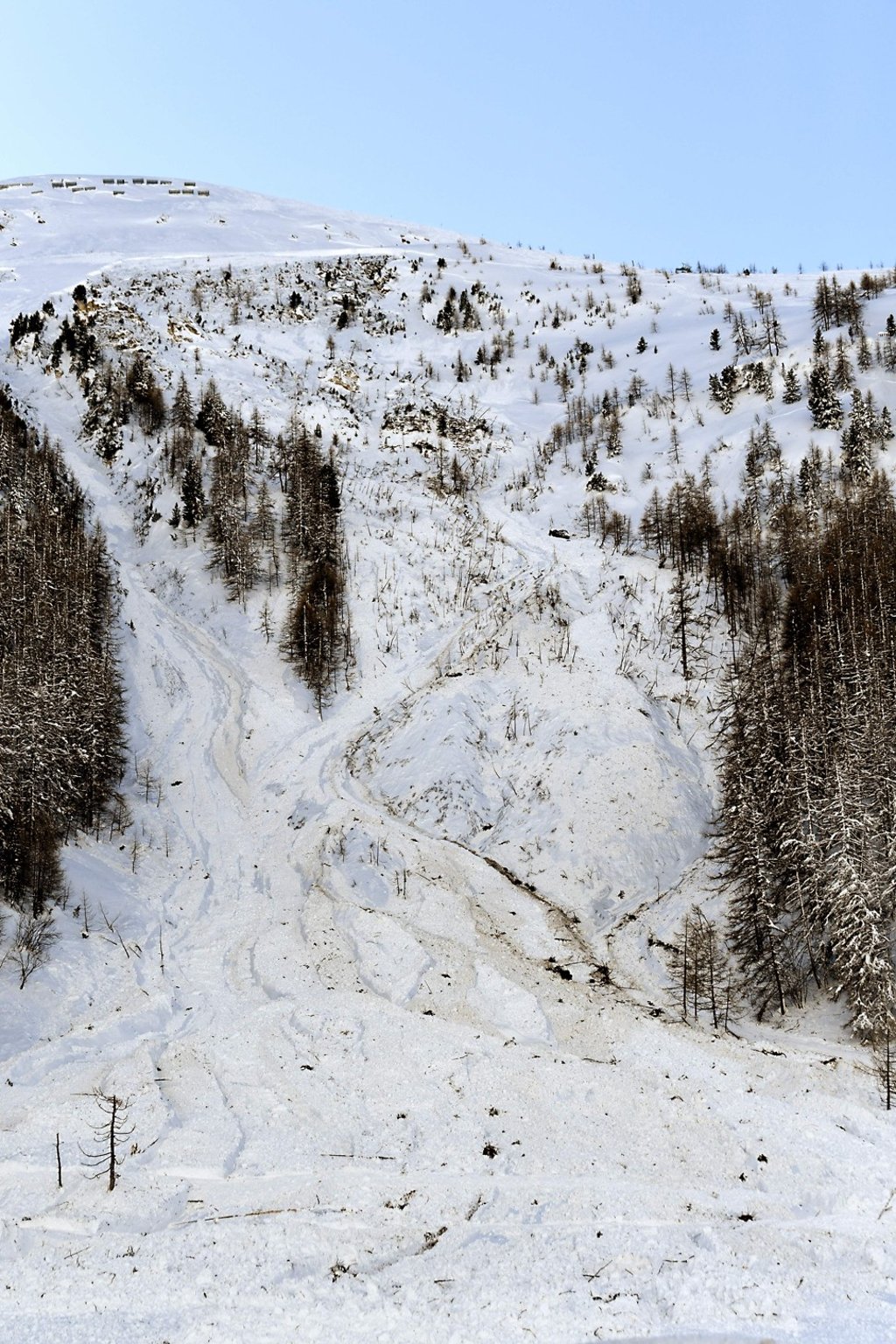 The aftermath of an avalanche in the hamlet of Le Fornet, in the French Alps ski resort of Val d'Isere, in January 2018. Photo: Jean-Pierre Clatot/AFP via Getty Images The aftermath of an avalanche in the hamlet of Le Fornet, in the French Alps ski resort of Val d'Isere, in January 2018. Photo: Jean-Pierre Clatot/AFP via Getty Images