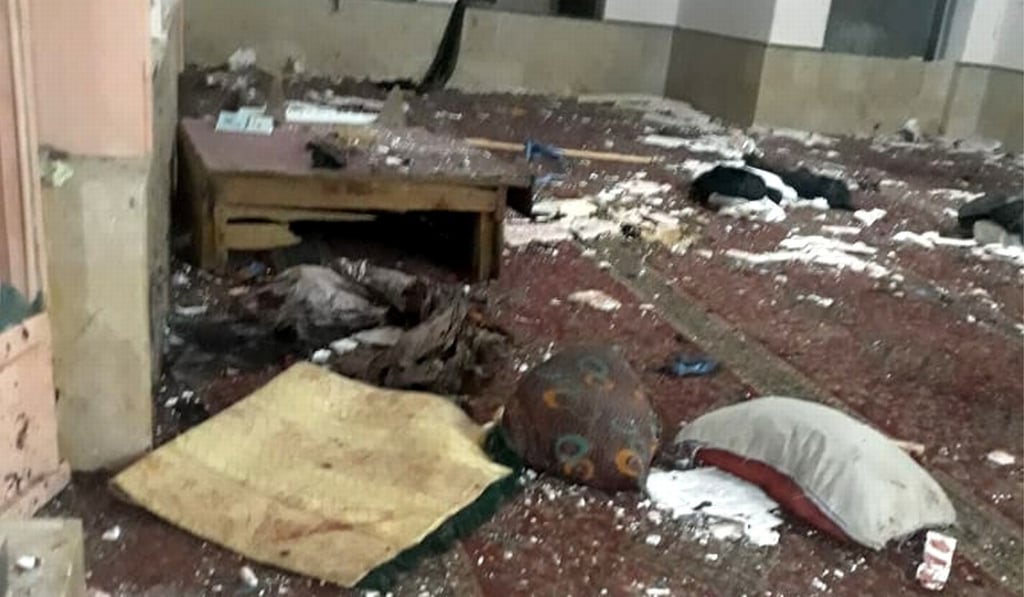 The damage seen inside a mosque following a blast in Quetta on January 10, 2020. Photo: Xinhua