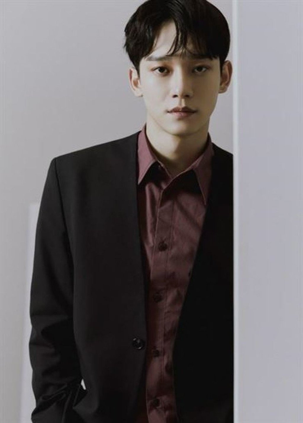 K-pop boy band EXO’s Chen is facing strong criticism from fans after announcing his engagement and his girlfriend's pregnancy. Photo: Korea Times